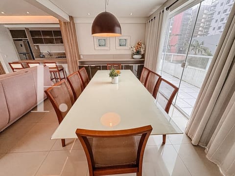 Apartamento com 195m², 3 dormitórios, 1 suíte, 1 vaga, Ilha dos Açores em Capão da Canoa