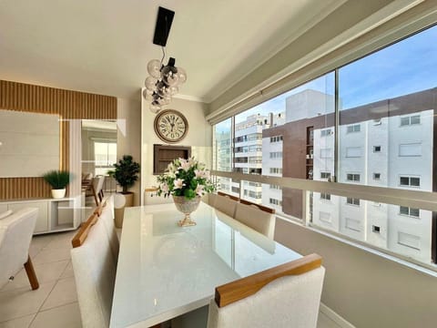 Apartamento com 120m², 3 dormitórios, 1 suíte, 3 vagas, Edifício Portofino em Capão da Canoa