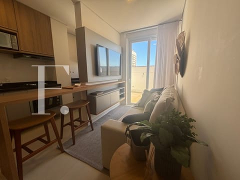 Apartamento com 114m², 2 dormitórios, 1 suíte, 2 vagas, Edifício Verano em Capão da Canoa