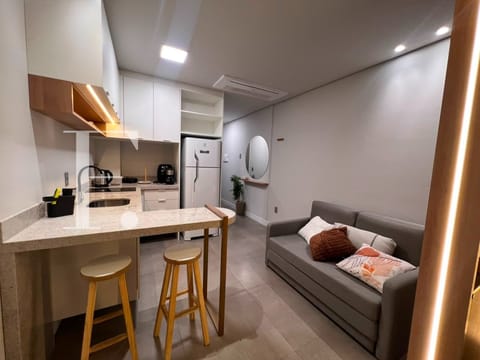 Apartamento com 27m², 1 dormitório, 1 vaga, Livin Atlântida em Xangri-Lá