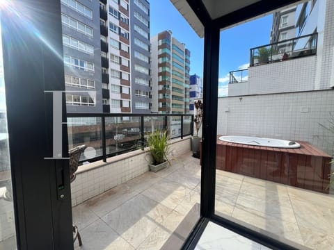 Apartamento com 85m², 2 dormitórios, 1 suíte, 1 vaga, Le Monde em Capão da Canoa