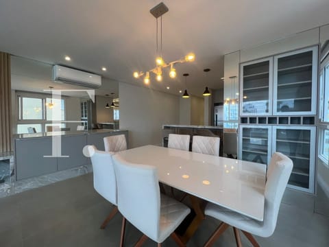 Apartamento com 110m², 3 dormitórios, 3 suítes, 2 vagas, Portillo em Capão da Canoa