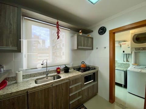 Apartamento com 67m², 2 dormitórios, 1 suíte, 1 vaga, Residencial Street Tower em Capão da Canoa