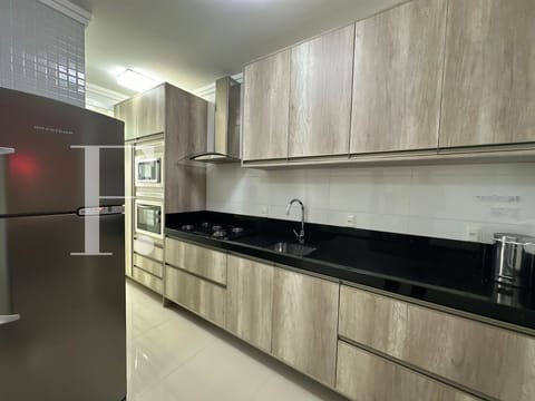 Apartamento com 109m², 2 dormitórios, 1 suíte, 1 vaga, Ponce de Leon em Capão da Canoa
