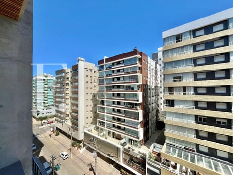 Apartamento com 105m², 3 dormitórios, 3 suítes, 1 vaga, View Residence em Capão da Canoa