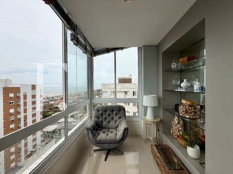 Apartamento com 81m², 2 dormitórios, 2 suítes, 1 vaga, Maui em Capão da Canoa