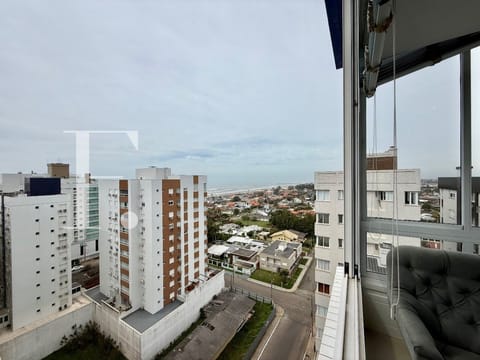 Apartamento com 81m², 2 dormitórios, 2 suítes, 1 vaga, Maui em Capão da Canoa