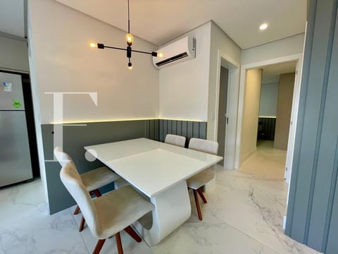 Apartamento com 67m², 2 dormitórios, 1 suíte, 1 vaga, Portillo em Capão da Canoa