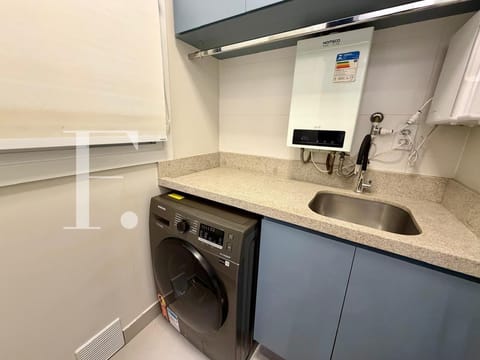 Apartamento com 100m², 2 dormitórios, 1 suíte, 1 vaga, Edifício Premium em Capão da Canoa