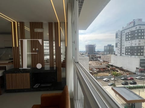 Apartamento com 101m², 3 dormitórios, 3 suítes, 2 vagas, Del Paine em Capão da Canoa
