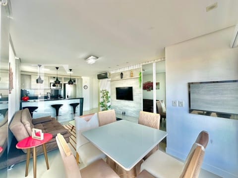 Apartamento com 65m², 2 dormitórios, 2 suítes, 1 vaga, London em Capão da Canoa