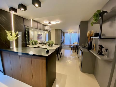 Apartamento com 96m², 3 dormitórios, 1 suíte, 1 vaga, Essence Atlântida em Xangri-Lá