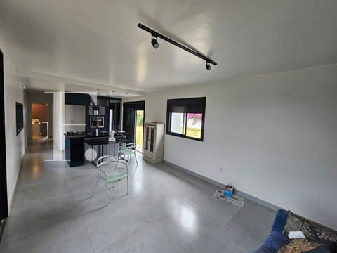 Casa com 77m², 2 dormitórios, no bairro Atlântida em Xangri-Lá