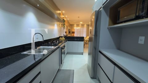 Casa Condomínio com 151m², 4 dormitórios, 4 suítes, 2 vagas, Murano em Capão da Canoa