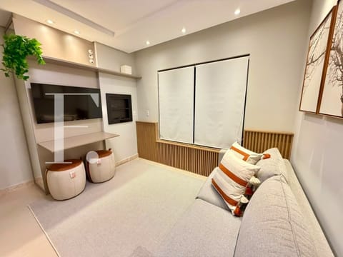 Apartamento com 51m², 2 dormitórios, 1 suíte, 1 vaga, Puerto Madero Residence em Capão da Canoa