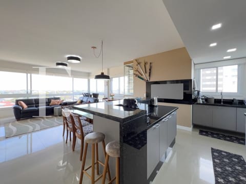 Apartamento com 215m², 4 dormitórios, 3 suítes, 3 vagas, Atlântida Prime em Capão da Canoa