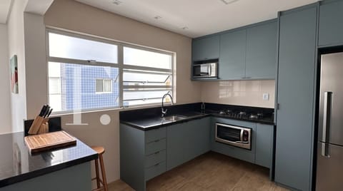 Apartamento com 69m², 2 dormitórios, 1 suíte, 1 vaga, Edifício Albatroz em Xangri-Lá