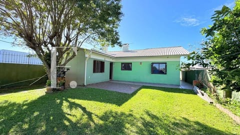 Casa com 120m², 3 dormitórios, 1 suíte, 1 vaga, no bairro Rainha do Mar em Xangri-Lá