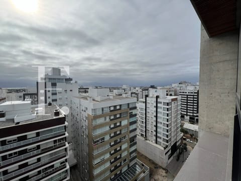Apartamento com 74m², 2 dormitórios, 2 suítes, 1 vaga, View Residence em Capão da Canoa