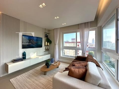 Apartamento com 122m², 3 dormitórios, 1 suíte, 2 vagas, Icone em Capão da Canoa