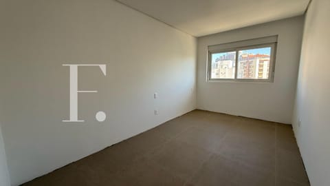 Apartamento com 81m², 2 dormitórios, 2 suítes, 2 vagas, Icone em Capão da Canoa