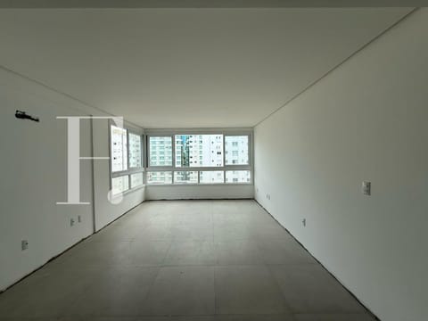 Apartamento com 75m², 2 dormitórios, 1 suíte, 1 vaga, Infinity em Capão da Canoa