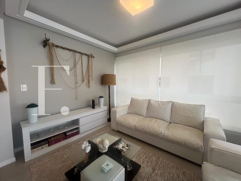 Apartamento com 106m², 2 dormitórios, 1 suíte, 1 vaga, Residencial Tiaraju em Capão da Canoa