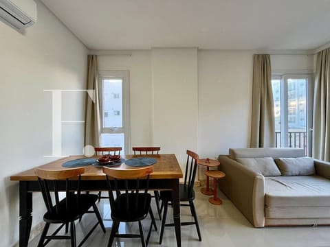 Apartamento com 70m², 2 dormitórios, 1 suíte, 1 vaga, Giulia Palace em Capão da Canoa