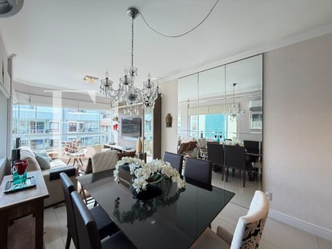 Apartamento com 126m², 3 dormitórios, 1 suíte, 2 vagas, Safira em Capão da Canoa