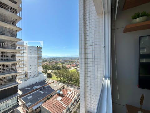 Apartamento com 64m², 2 dormitórios, 2 suítes, 1 vaga, Edifício Cartier em Capão da Canoa