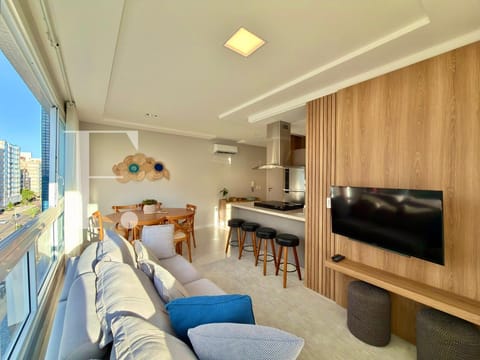 Apartamento com 90m², 3 dormitórios, 1 suíte, 1 vaga, Dom Eduardo em Capão da Canoa