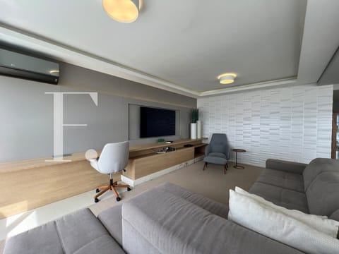 Apartamento com 160m², 4 dormitórios, 2 suítes, 2 vagas, Oceano em Capão da Canoa