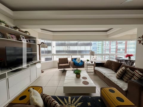 Apartamento com 106m², 3 dormitórios, 1 suíte, 1 vaga, Dona Iva em Capão da Canoa