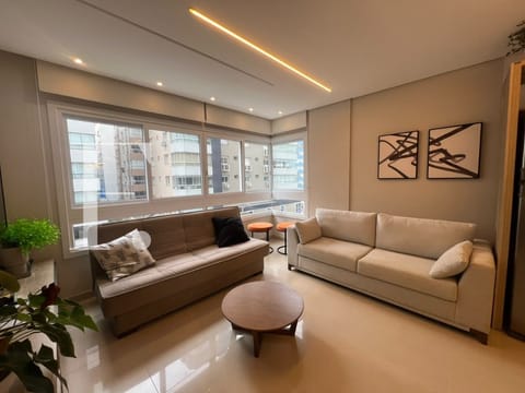Apartamento com 88m², 3 dormitórios, 1 suíte, 1 vaga, Ilha Bella em Capão da Canoa