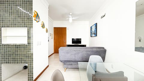 Apartamento com 55m², 2 dormitórios, 1 suíte, 1 vaga, Monte Fuji em Capão da Canoa