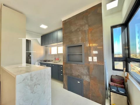 Apartamento com 86m², 3 dormitórios, 1 suíte, 1 vaga, La Rambla em Capão da Canoa