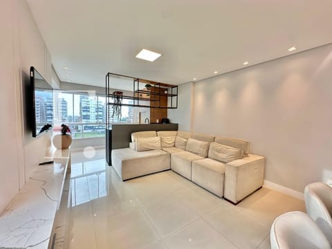 Apartamento com 120m², 3 dormitórios, 1 suíte, 1 vaga, Enzo Tower Two em Capão da Canoa