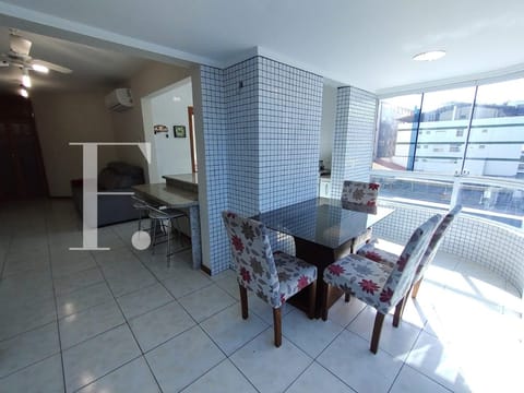 Apartamento com 90m², 3 dormitórios, 1 suíte, 1 vaga, Klein em Capão da Canoa