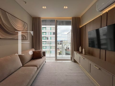 Apartamento com 79m², 2 dormitórios, 2 suítes, 1 vaga, Chapter 28 em Capão da Canoa