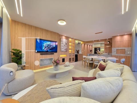 Apartamento com 107m², 3 dormitórios, 1 suíte, 2 vagas, Acqua di Firenze em Capão da Canoa