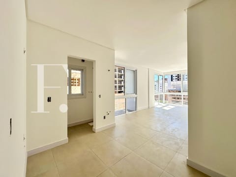 Apartamento com 110m², 3 dormitórios, 1 suíte, 1 vaga, Dolce Vita em Capão da Canoa