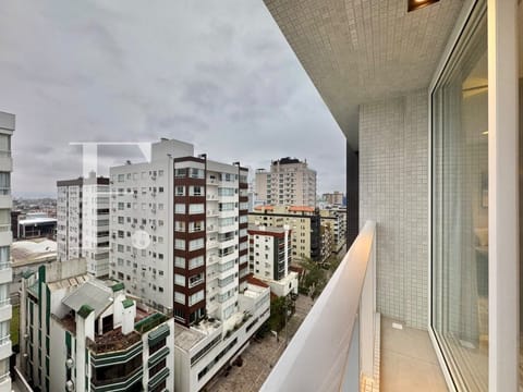 Apartamento com 93m², 3 dormitórios, 1 suíte, 1 vaga, Chapter 28 em Capão da Canoa