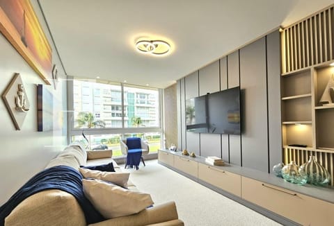 Apartamento com 71m², 2 dormitórios, 1 suíte, 2 vagas, Livin Atlântida em Xangri-Lá