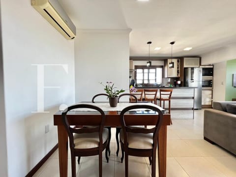 Apartamento com 167m², 3 dormitórios, 1 suíte, 1 vaga, Ana Capri em Xangri-Lá