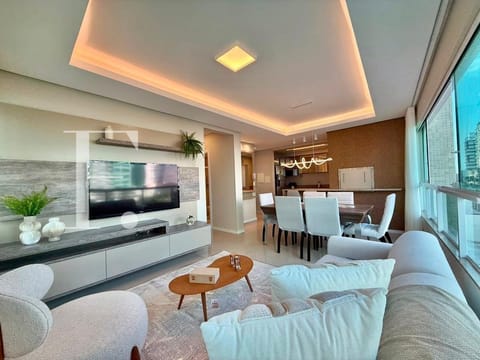 Apartamento com 72m², 2 dormitórios, 1 suíte, 1 vaga, Elase em Capão da Canoa