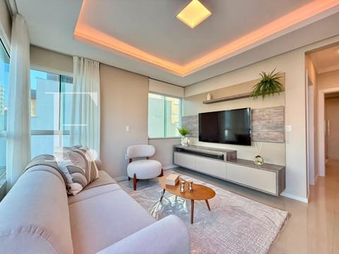 Apartamento com 72m², 2 dormitórios, 1 suíte, 1 vaga, Elase em Capão da Canoa