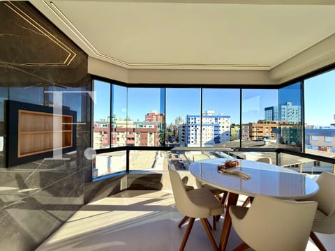 Apartamento com 72m², 2 dormitórios, 1 suíte, 1 vaga, Fernando de Noronha em Capão da Canoa