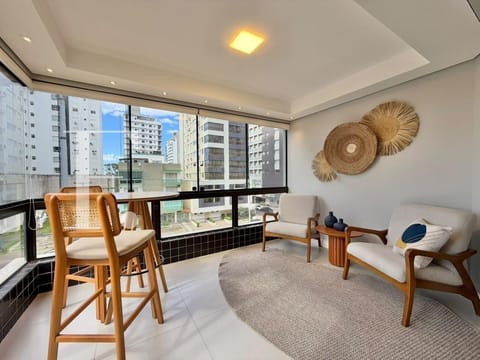 Apartamento com 89m², 2 dormitórios, 1 suíte, 1 vaga, Alfredo Fank em Capão da Canoa