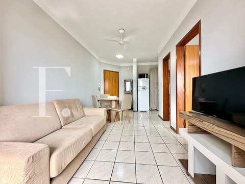 Apartamento com 50m², 1 dormitório, 1 vaga, Caetano Fulginiti em Capão da Canoa