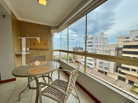 Apartamento com 132m², 3 dormitórios, 1 suíte, 1 vaga, Edifício Recanto do Sol em Capão da Canoa